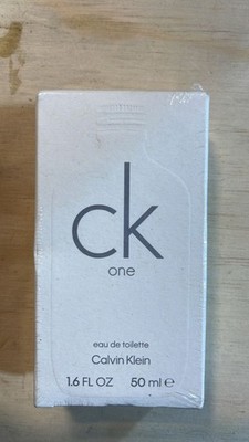Calvin Klein CK One Eau de Toilette Spray
