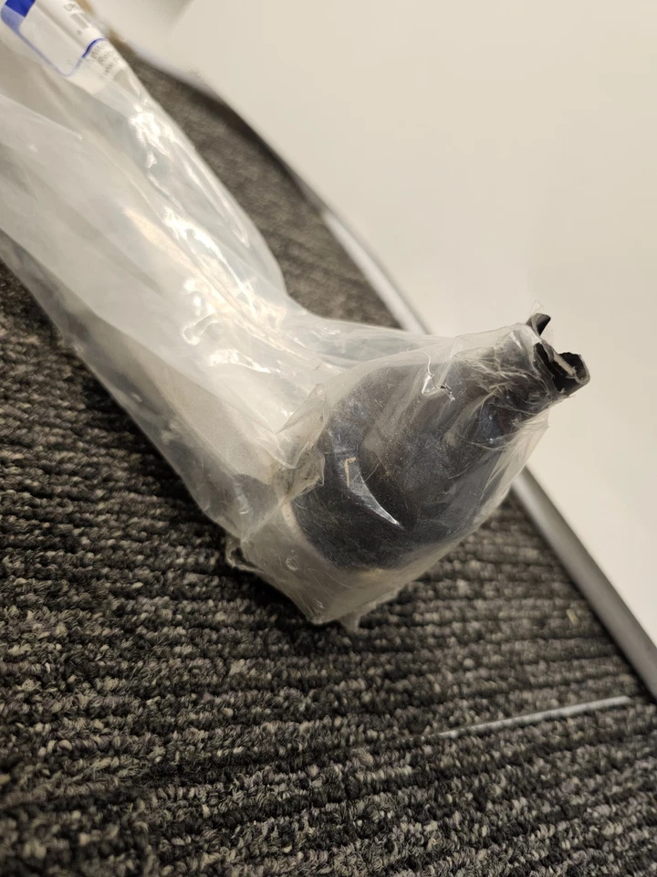 Brazo de control de suspensión URO PARTS URO-010047 8K0407693N para Audi A5 2010 Foto 2 de 4