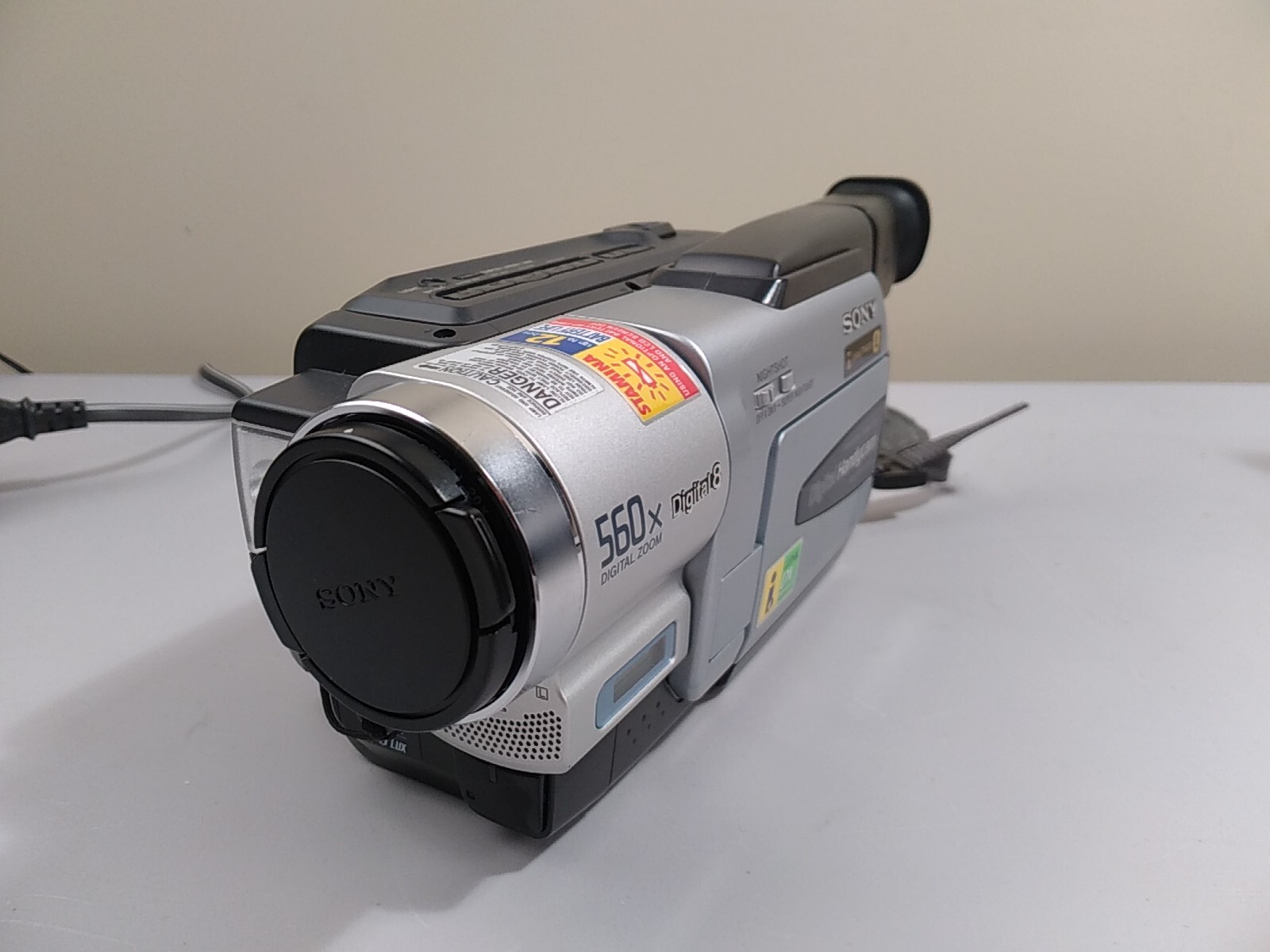 Sony DCR-TRV130 Digital Camcorder – Record Transfer Watch Hi8