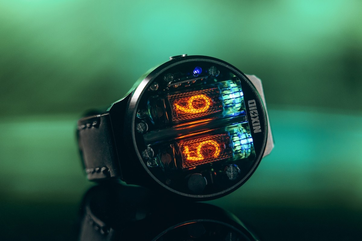 Steampunk Nixie Tube Fallout Rare Wrist Watch Nixoid Next (Metal