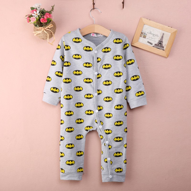 NEW Baby Boys Batman Gray Long Sleeve Romper Jumpsuit Outfit 0-6 Months