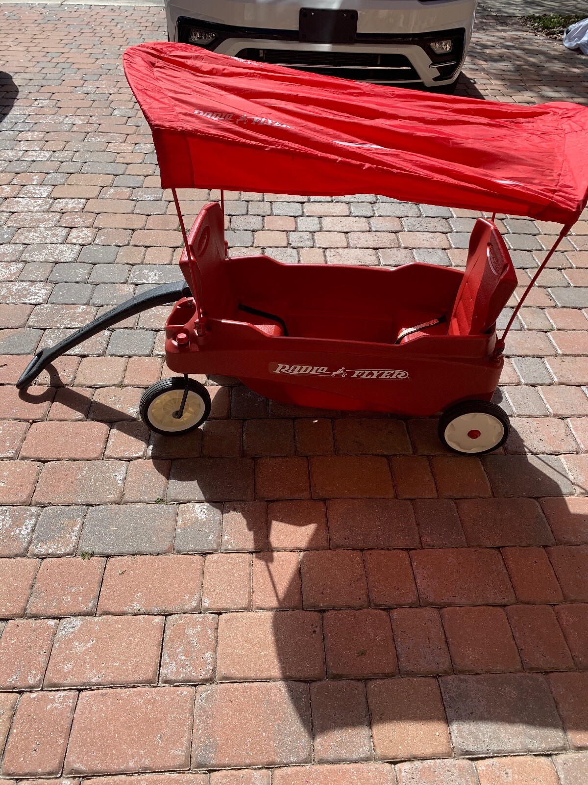 radio flyer wagon with canopy blue seats