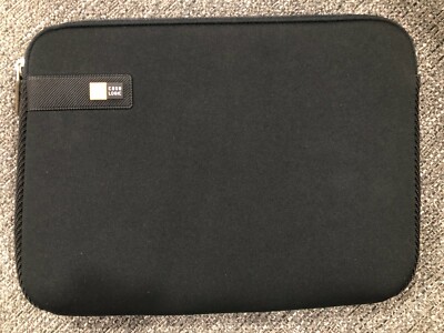 Case Logic LAPS-111BLACK Netbook Sleeve - 10'' to 11.6''