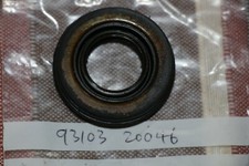 Yamaha R5 DS7 YR1 YR3 TD3 Left crankshaft oil seal 93103 20046