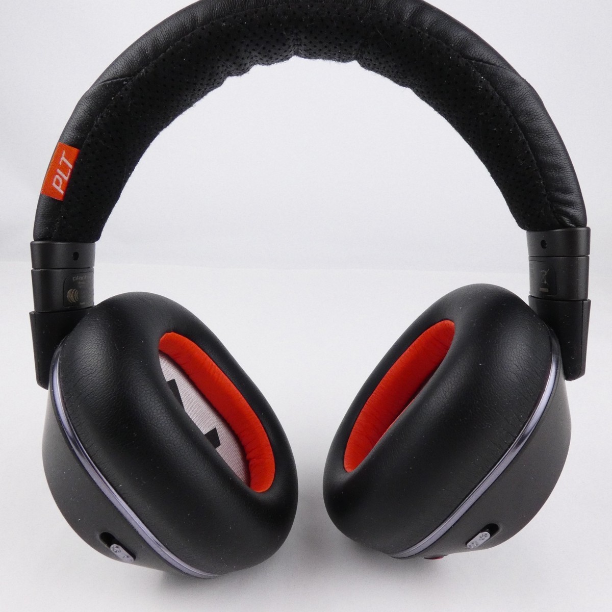 Plantronics Voyager 8200 UC ワイヤレスヘッドホン Plantronics Voyager 8200 Headphones B8200 UC Bluetooth USB-C