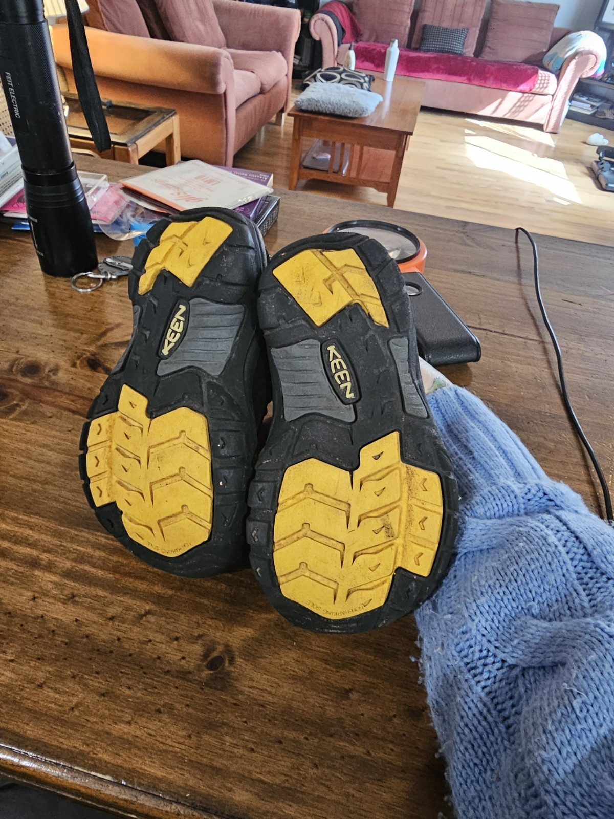 Scarpe Keen da ragazzo taglia 12