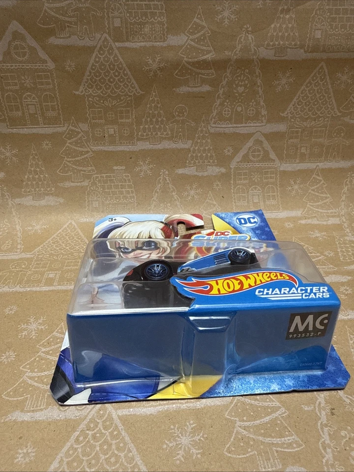 Coche personaje Harley Quinn 2016 DC Super Hero Girls Harley Quinn Hot Wheels NUEVO Foto 3 de 3