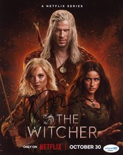 Liam Hemsworth Witcher Autographed Signed 8x10 Photo ACOA