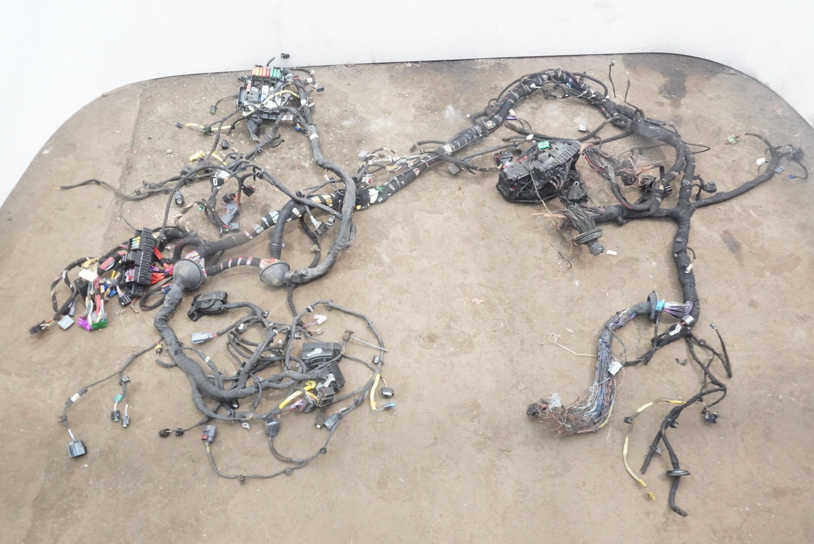 McLaren 750S Spider 2025 Wiring cable P/N 28MA091SP