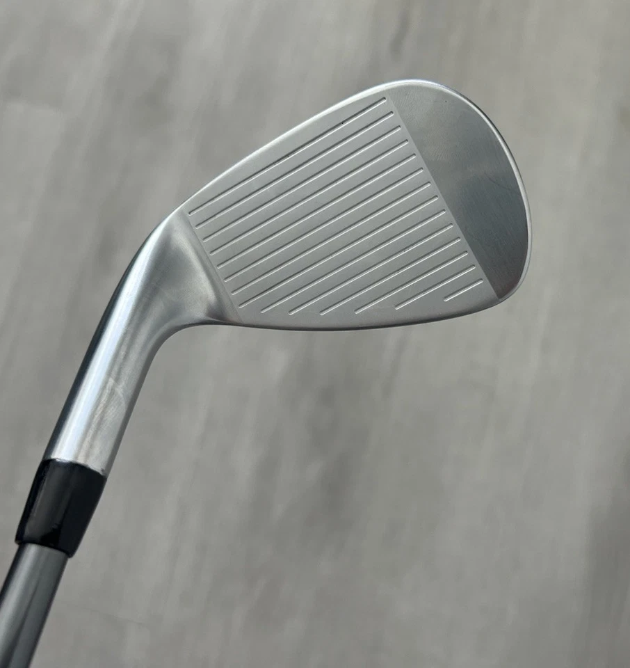 Titleist '25 T250 Forged 43* PITCHING WEDGE MMT Regular Flex Graphite RH - Image 3 of 4