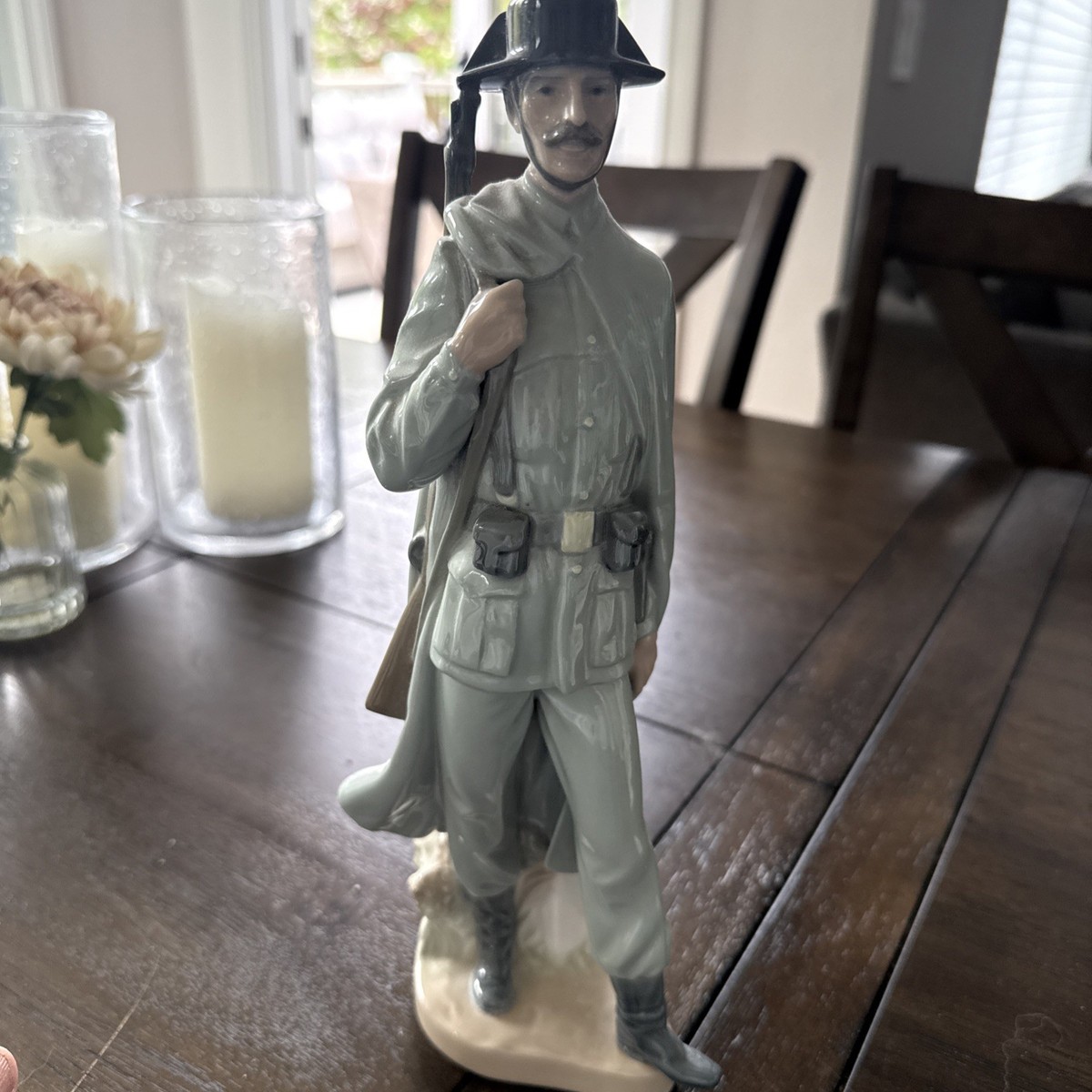 Lladro Vintage La Guardia Civil Spanish Soldier Porcelain Figurine