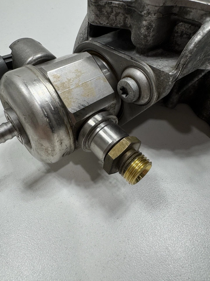 ✅Conjunto de bomba de combustible Volkswagen Passat Jetta 2014-2018 1,8 L aspiradora y HPFP fabricante de equipos originales Foto 3 de 4