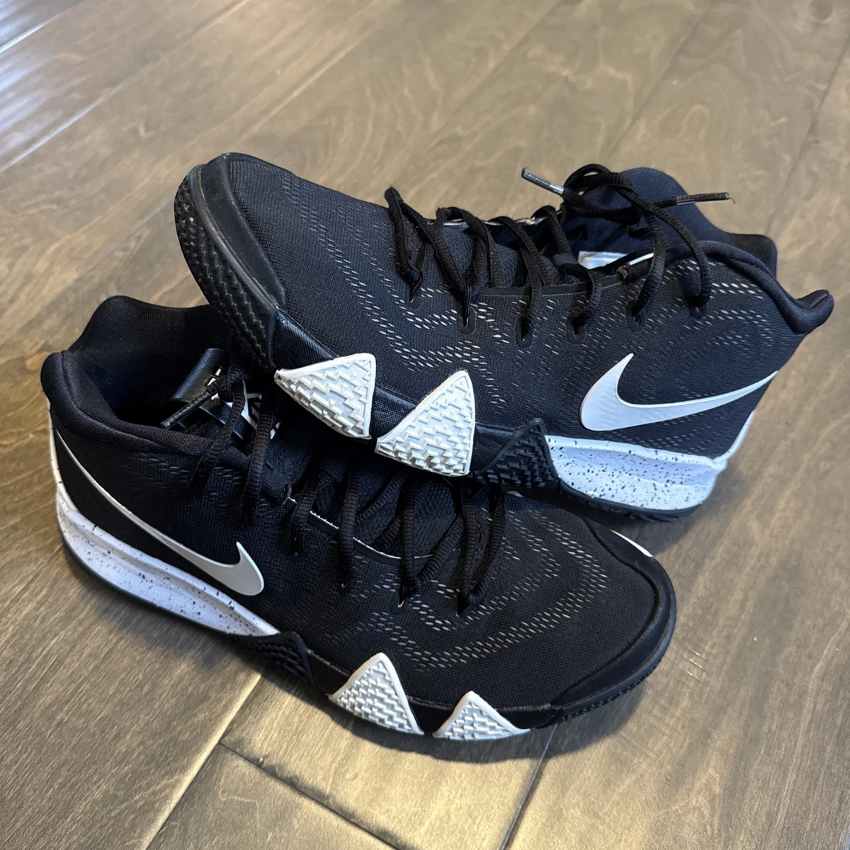 Nike Kyrie 4 Black - AV2296-001 for Sale | Authenticity Guaranteed