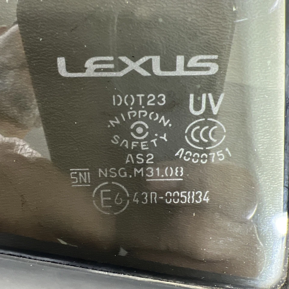 Lexus IS250 2014 2015 puerta trasera derecha del lado del pasajero ventana de ventilación vidrio OEM Foto 2 de 4
