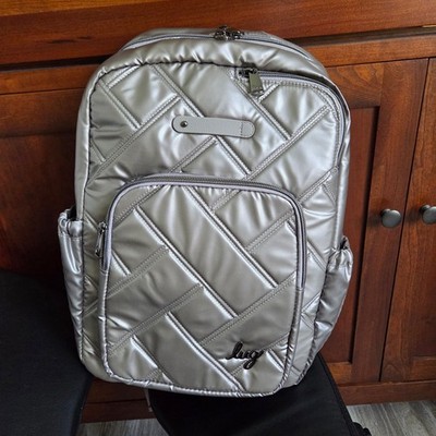 Lug Backpack Roadster Women Silver Metallic Pearl Quilted Puffer Travel Bag EUC