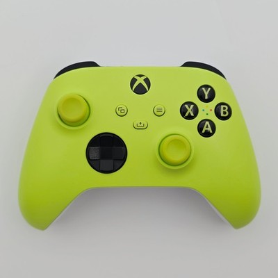 *Read* Microsoft Xbox Wireless Controller Electric Volt Series X S Gamepad 1914