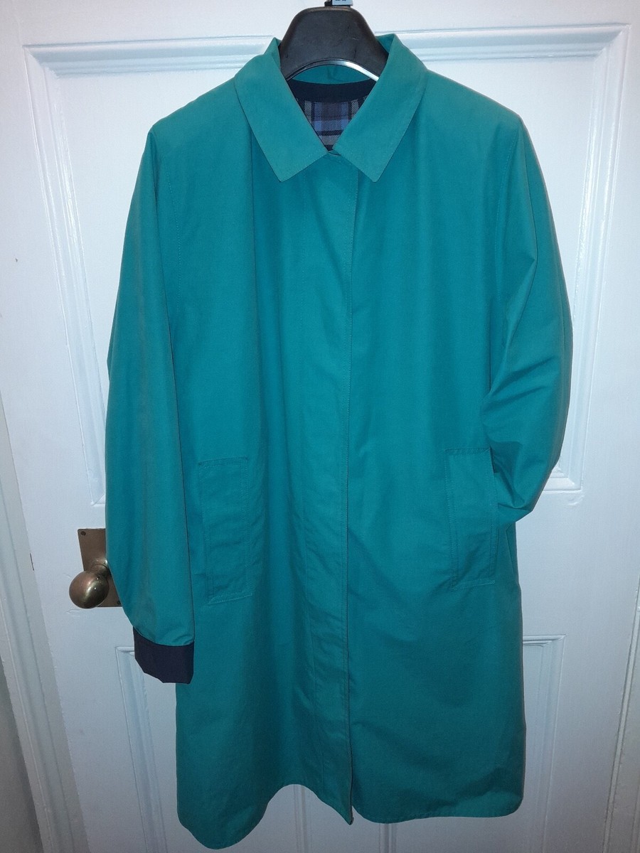 Cocoon Ladies Raincoat with detachable lining included UK