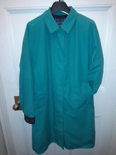 Cocoon Ladies Raincoat With Detachable Lining Included