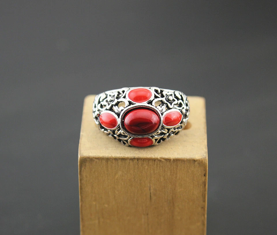 Venta al por mayor Lote de 40 piezas de anillos enchapados en plata pequeños esmaltados en piedra natural anillo para mujer Foto 3 de 4