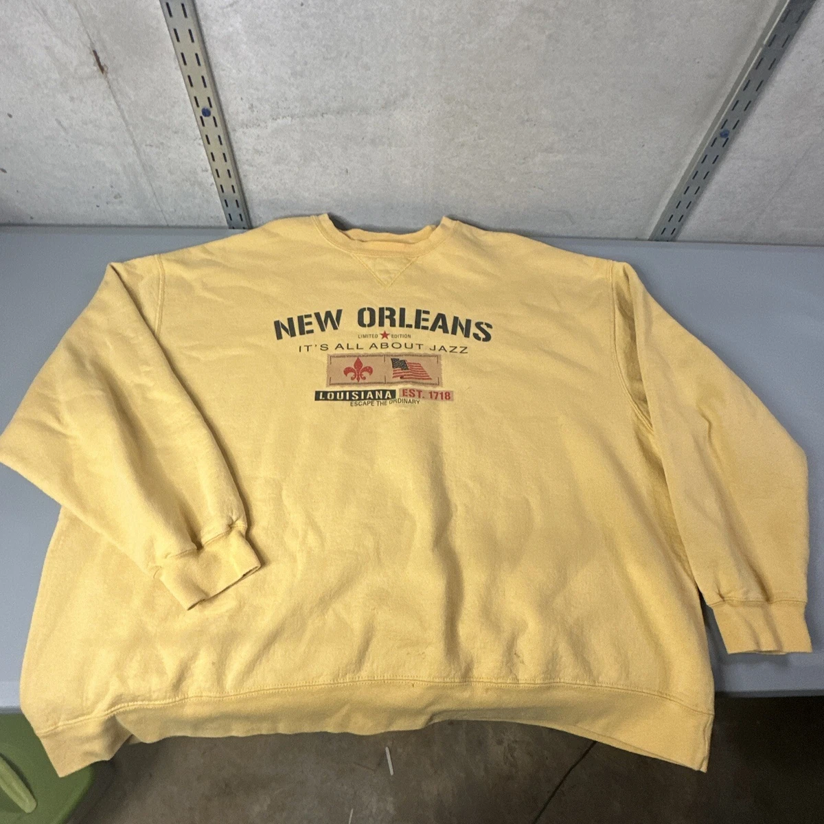 Hanes yellow online sweatshirt