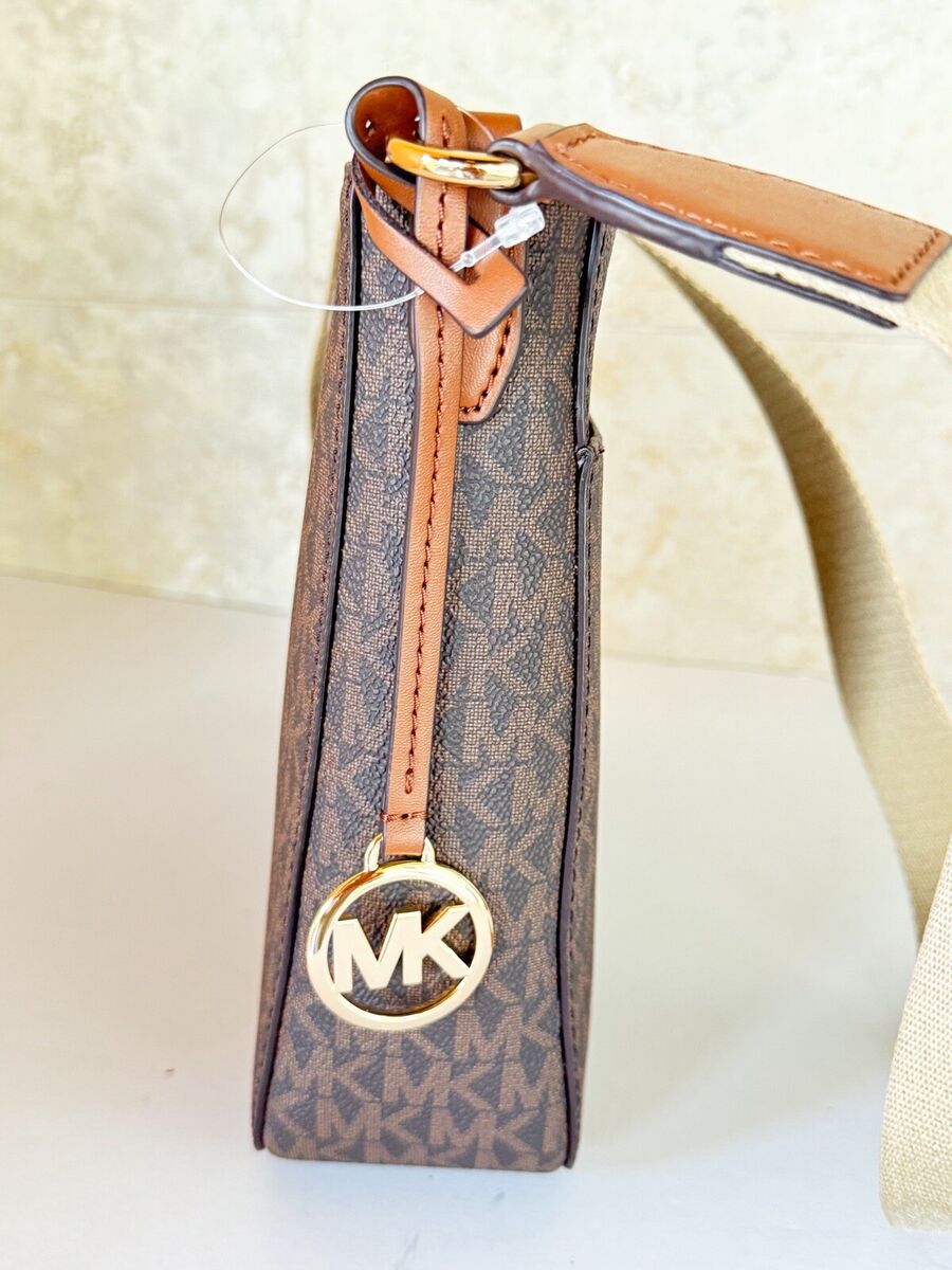MICHAEL KORS JET SET TRAVEL SMALL SHOULDER MESSENGER BAG MK MICHAEL KORS JET SET TRAVEL SMALL SHOULDER MESSENGER BAG MK