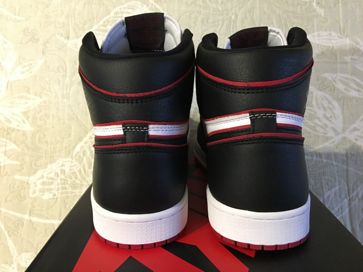 激レア! UNISEX!! AIR JORDAN 1 OG ‘Bloodline’ 555088-062 Men's Brand New Air Jordan 1 Retro High OG 