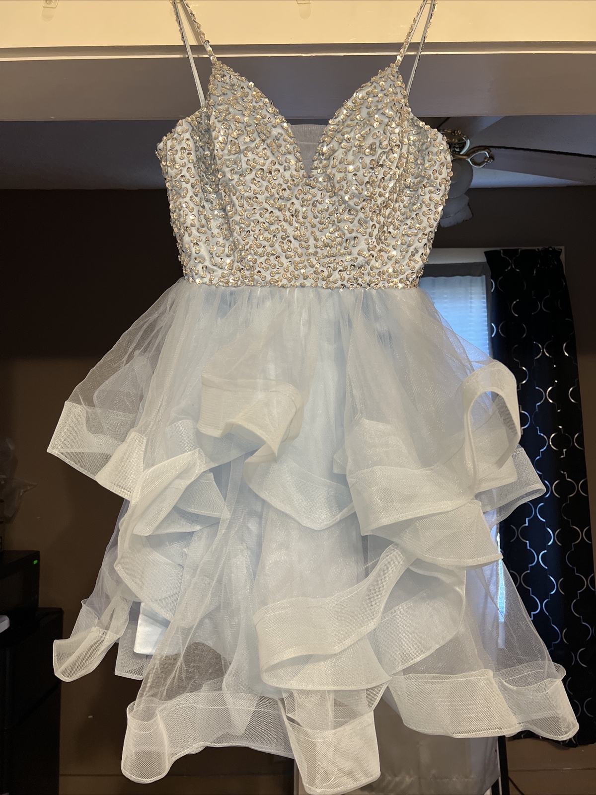 Size 4 Junior - image 1