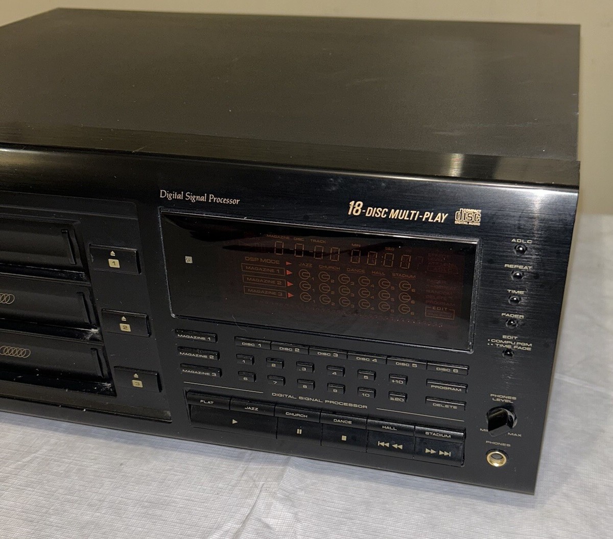 Pioneer PD-TM3 Multi-CD Player Changer 18 Disc Changer AS-IS
