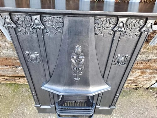 Art Nouveau cast iron fireplace mantel surround fireplace CAST IRON SURROUND - Picture 4 of 10