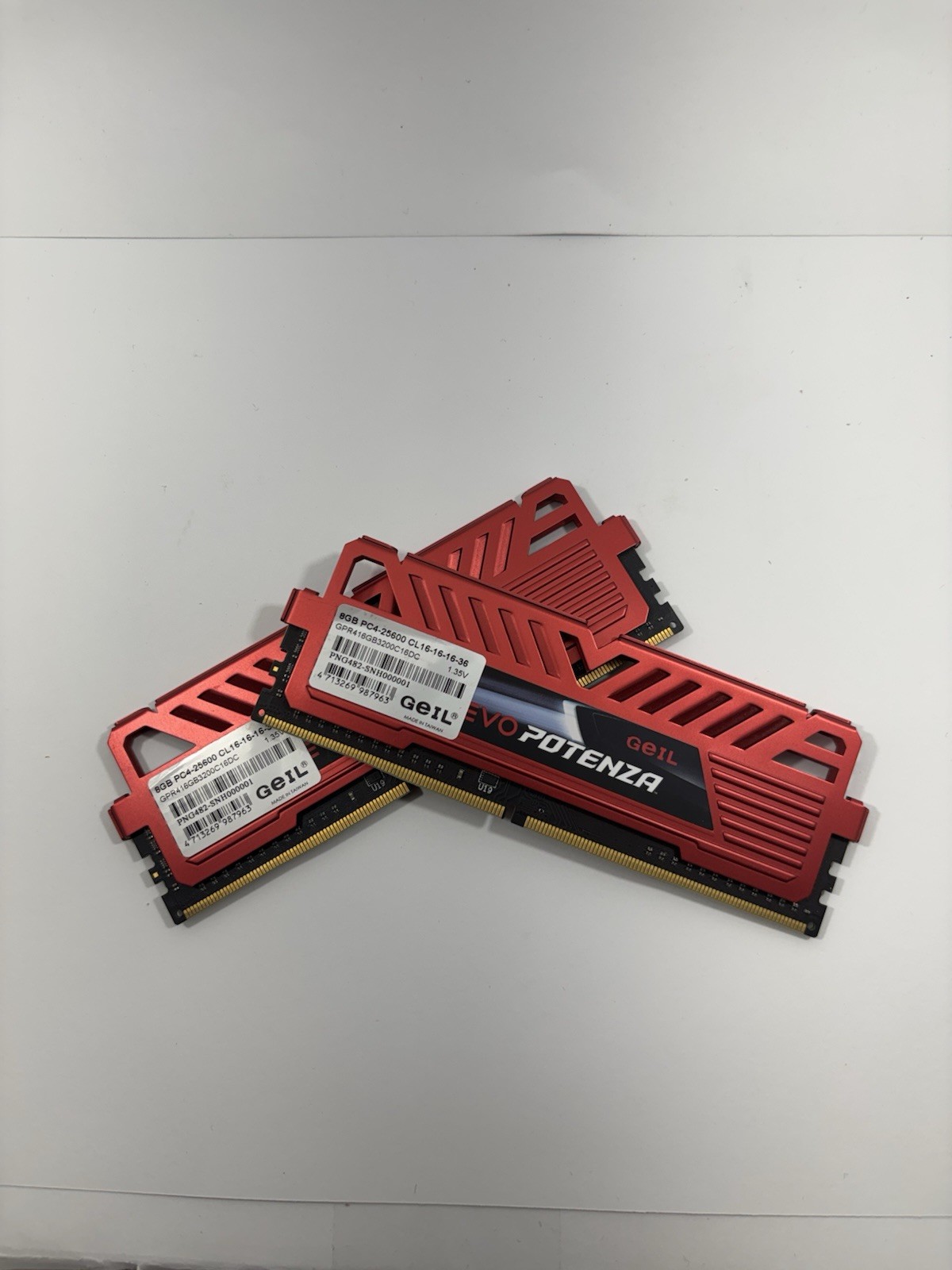 GeIL EVO Potenza 16GB DDR4 RAM Kit