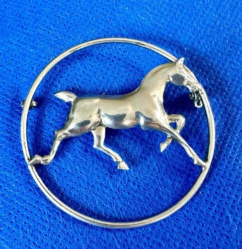 Sterling Silver Equestrian Trotting Horse Pin Brooch