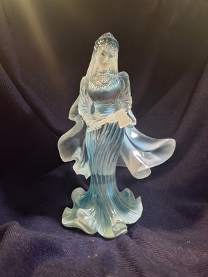 Disney Parks Haunted Mansion Constance Hatchaway Bride Spectr Figurine Halloween
