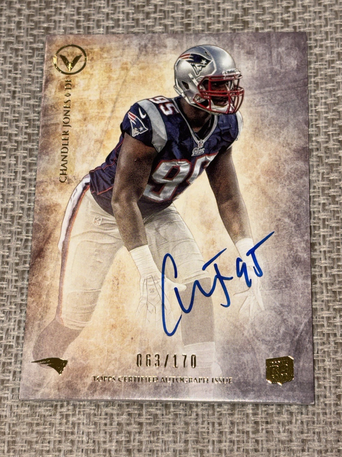 2012 Topps Valor Chandler Jones RC Auto 63/170 New England Patriots 