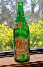 Vtg HTF  7up  GLASER BEVERAGES SODA 1pt 13oz Ribbed   Paper Label Seattle WA 