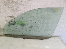 Scheibe Türscheibe VW Golf 4 Bora 5-Türer Vorne Links Seitenscheibe *F84235*