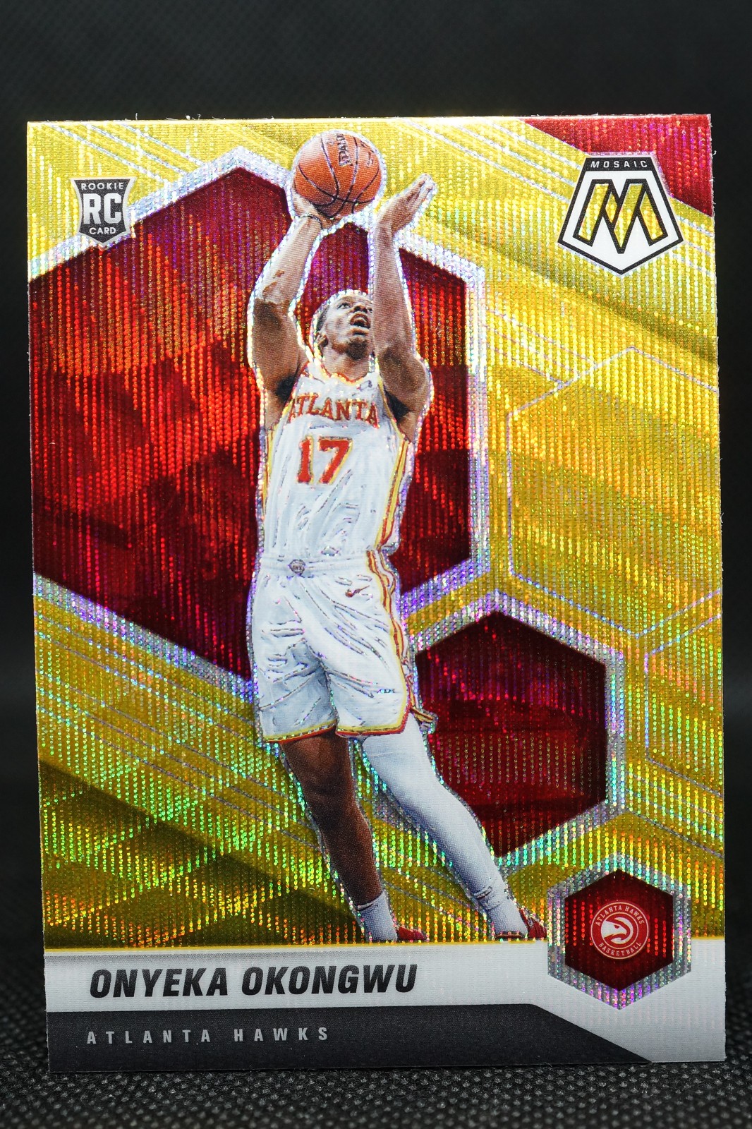 Onyeka Okongwu 2020-21 NBA Mosaic GOLD WAVE PRIZM Rookie #225 INVEST RARE