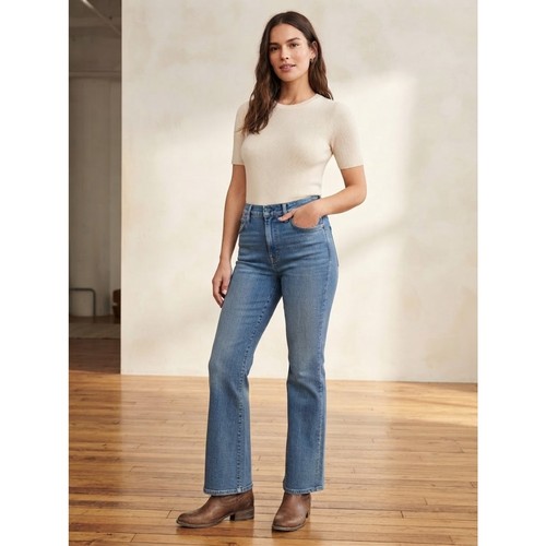 Madewell 11" High-Rise Flare Jeans in Classic Blue Wash — Size 30 NEW