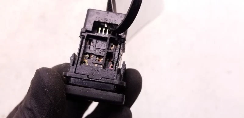 Toyota Highlander SE 2010 interruptor de control modo nieve  Foto 3 de 4