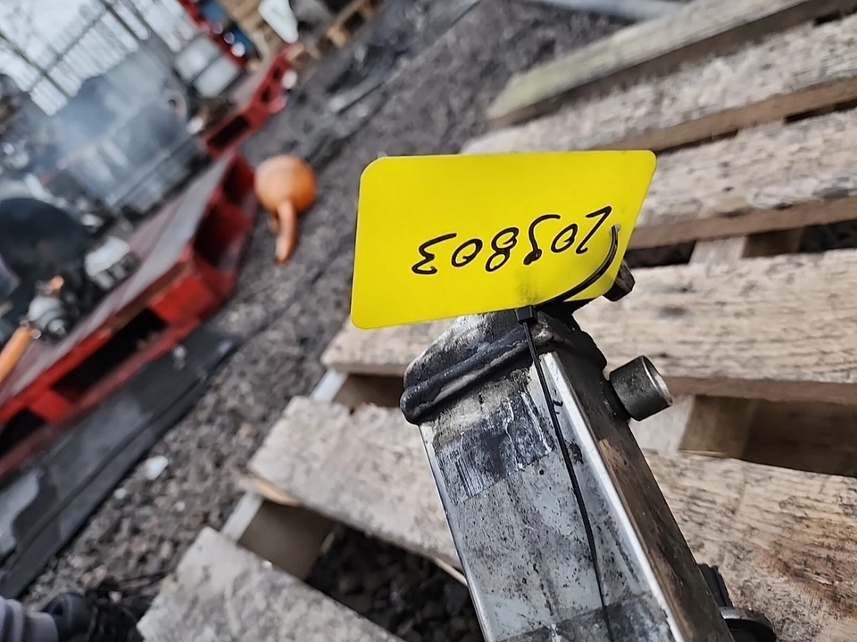 BMW 1 Series E87 E81 120D 105kW 2007 Diesel Exhaust manifold header 1434170AT - Image 2 of 4