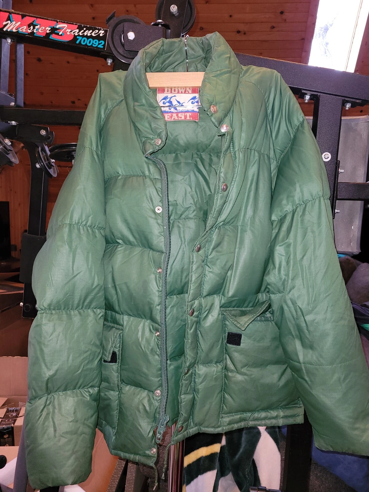 Down East (80% Down) Puffer Jacket, Quaility Warm Coat Green Size Large Zip/Snap