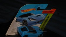 Hot Wheels '14 Corvette Stingray    Kartonversand 4,50 - 5,20 - 2,40 €
