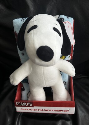 Peanuts Gang SNOOPY Plush Character Pillow & Throw Gift Set Christmas NEW