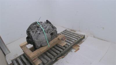 2019 Jeep Cherokee Automatic Transmission Assembly OEM 3.2L 108K Miles Grey