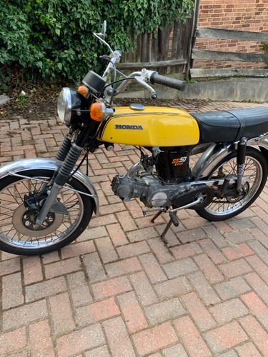 Honda SS50 5 speed 1976 R registration - Picture 1 of 13
