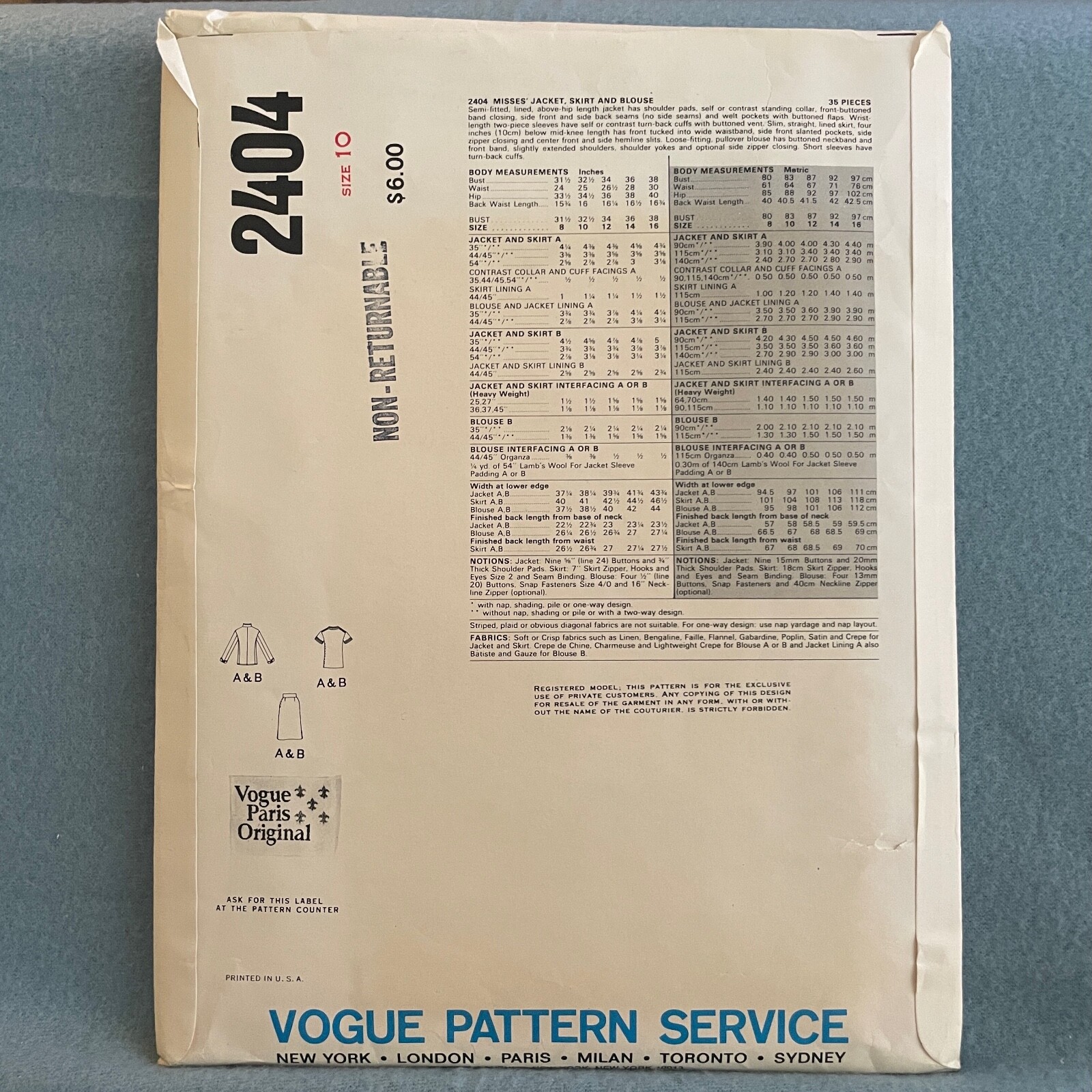 Tuta Vogue 2404 Paris originale Yves Saint Laurent modello cucito taglia 10 non tagliata