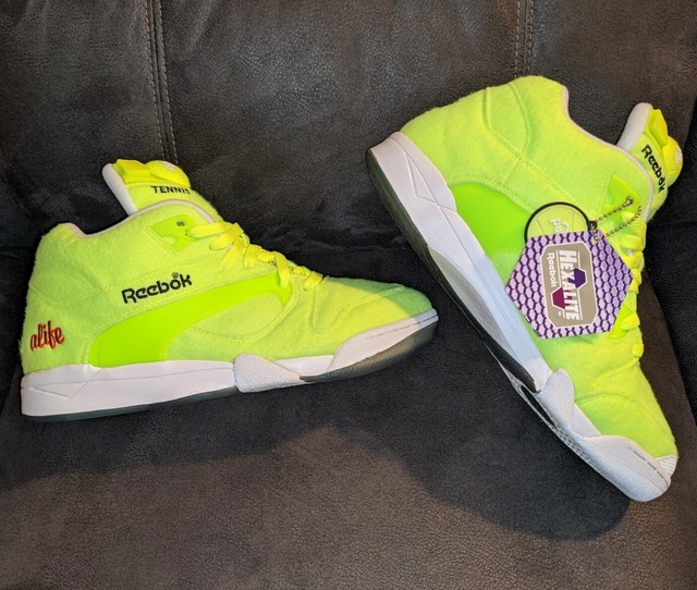 reebok court victory pump felt