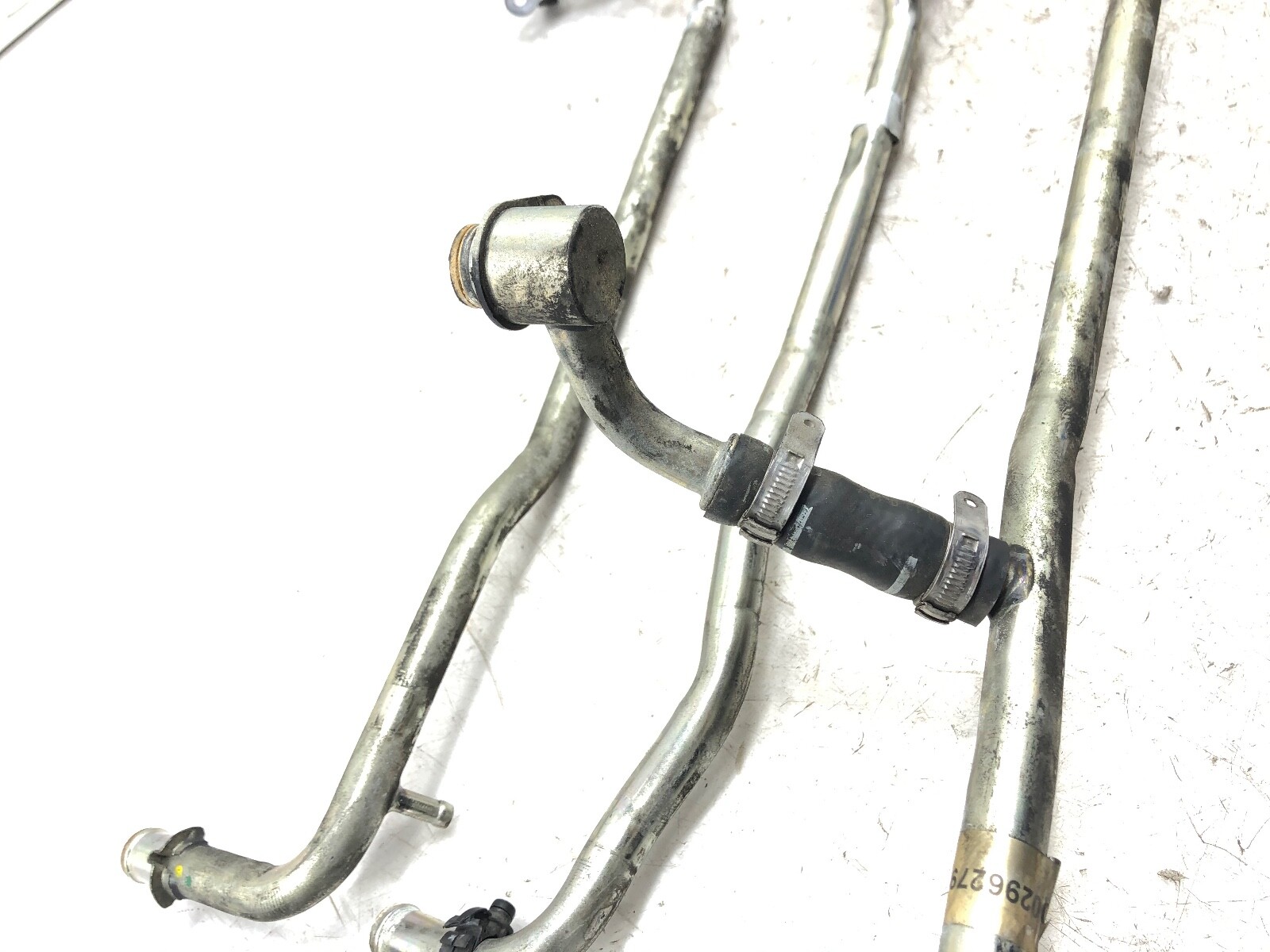 2014-2019 MASERATI GHIBLI 3.0L V6 ENGINE COOLANT HOSE TUBE LINE SET OEM.