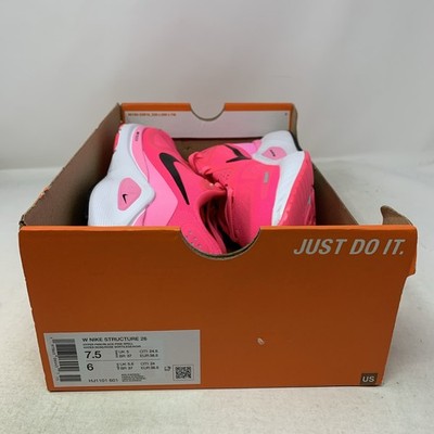 Nike Structure 26 ReactX 美品 箱付き Nike ReactX Zoom Run Structure 26 Hyper Pink Sneakers, Size 7.5