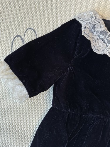 Janie and Jack Girls Size 5 Dark Marine Navy Velvet Lace Trim Short Sleeve Dress - Picture 7 of 10