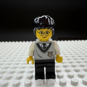 Lego Minifigure Harry Potter (HP005) From Sorcerer's Stone 4711 4730 4704 4733